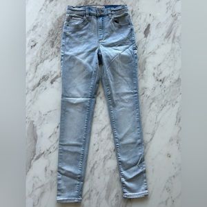 garage light washed, mid rise skinny jean: size 01